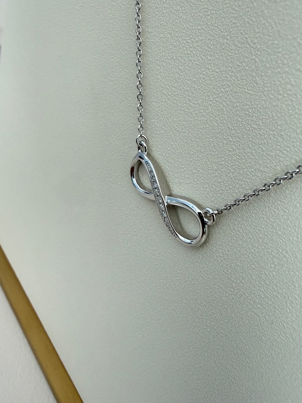 S925 Moissanite Diamond Infinite Love Pendant Necklace - Picture 4 of 5